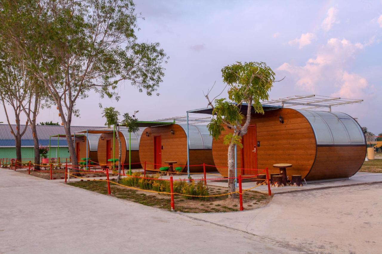 Oyo 89478 Lkh Motel Kota Kinabalu Bagian luar foto